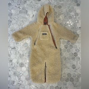 Patagonia Shearling / Faux Fur Baby Bunting | Infant 3-6 month